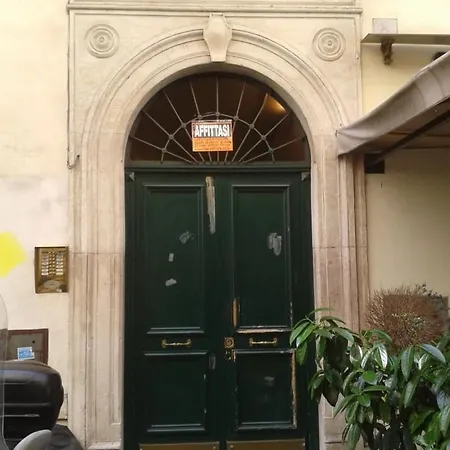 Piazza Barberini * Rome